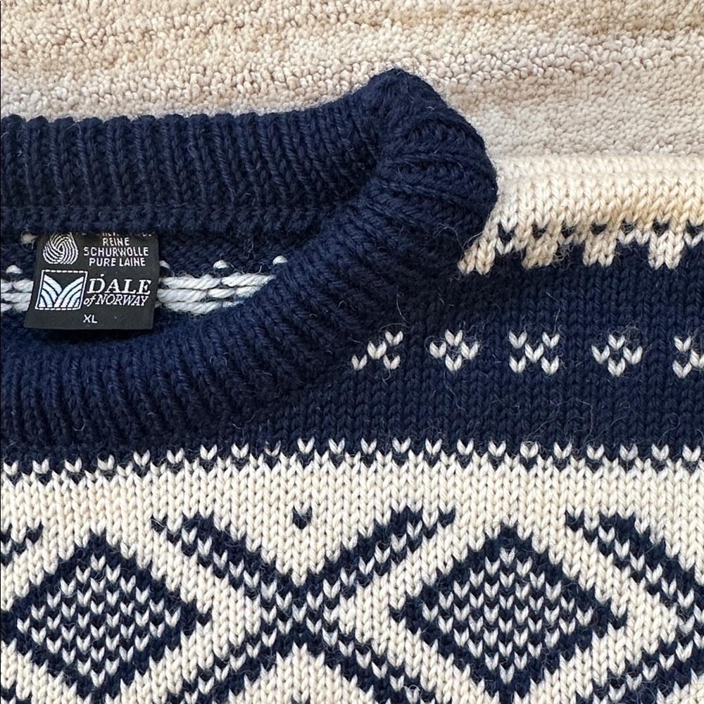 Dale of Norway Navy and White Crewneck Sweater - Picture 16 of 16